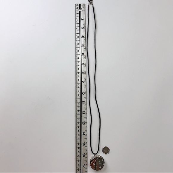 SWAROVSKI Limited edition clear stone necklace/locket - Picture 6 of 6